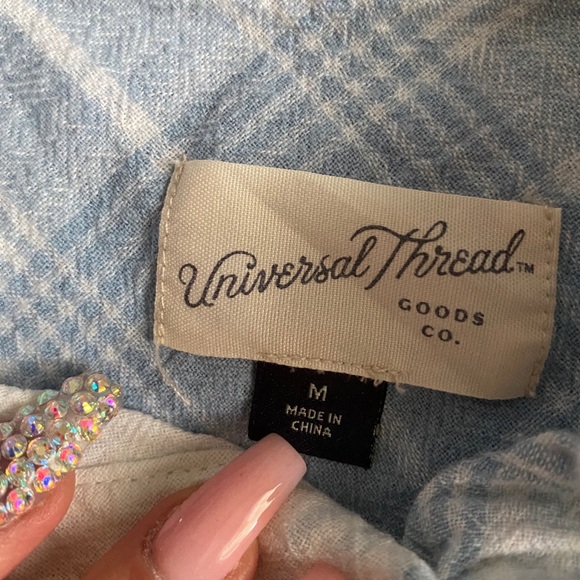 crop top - Picture 2 of 2